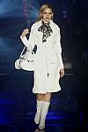 2004  Fall Winter', 'Julien Macdonald', 'Full Length', 'L-MACDONALD 05.jpg