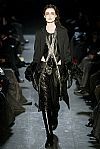 2004  Fall Winter', 'Ann Demeulemeester', 'Full Length', 'F-DEMEULEMEESTER 092.jpg