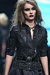 2004  Fall Winter', 'Versus', 'Full Length', 'M-VERSUS 22.jpg
