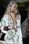 2005 Spring Summer', 'Roberto Cavalli', 'Full Length', 'M-CAVALLI 005.jpg