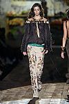 2005 Spring Summer', 'Roberto Cavalli', 'Full Length', 'M-CAVALLI 103.jpg