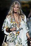 2005 Spring Summer', 'Roberto Cavalli', 'Full Length', 'M-CAVALLI 006.jpg