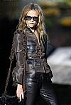 2005 Spring Summer', 'Roberto Cavalli', 'Full Length', 'M-CAVALLI 089.jpg