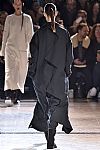 2016 Fall Winter', 'Yohji Yamamoto', 'Full Length', 'YAMAMOTO_WCFF16_080.JPG