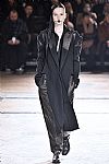 2016 Fall Winter', 'Yohji Yamamoto', 'Full Length', 'YAMAMOTO_WCFF16_103.JPG