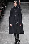 2016 Fall Winter', 'Valentino', 'Full Length', 'VALENTINO_WCFF16_005.JPG