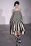 2017 Spring Summer', 'Gareth Pugh', 'Full Length', 'PUGH_WCFS17_099.jpg