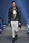 2017 Spring Summer', 'Versus', 'Full Length', 'VERSUS_WCFS17_137.jpg