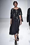 2017 Spring Summer', 'Hussein Chalayan', 'Full Length', 'CHALAYAN_WCFS17_109.jpg