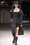 2017 Spring Summer', 'Yohji Yamamoto', 'Full Length', 'YAMAMOTO_WCFS17_046.jpg