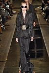 2017 Spring Summer', 'Givenchy', 'Full Length', 'GIVENCHY_WCFS17_017.jpg