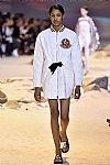 2017 Spring Summer', 'Moncler Gamme Rouge', 'Full Length', 'MONCLERGAMME_WCFS17_027.jpg