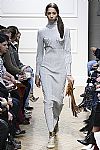 2017 Fall Winter', 'J.W. Anderson', 'Full Length', 'JWANDERSON_WCFF17_101.jpg