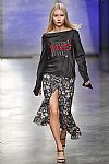 2017 Fall Winter', 'Unique Topshop', 'Full Length', 'UNIQUE_WCFF17_073.jpg