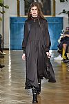 2017 Fall Winter', 'Valentino', 'Full Length', 'VALENTINO_WCFF17_001.jpg
