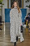 2017 Fall Winter', 'Valentino', 'Full Length', 'VALENTINO_WCFF17_005.jpg
