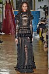 2017 Fall Winter', 'Valentino', 'Full Length', 'VALENTINO_WCFF17_230.jpg