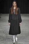 2017 Fall Winter', 'Veronique Branquinho', 'Full Length', 'BRANQUINHO_WCFF17_079.jpg
