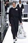 2017 Fall Winter', 'Chanel', 'Full Length', 'CHANEL_WCFF17_217.jpg