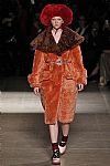 2017 Fall Winter', 'Miu Miu', 'Full Length', 'MIUMIU_WCFF17_001.jpg