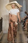 2018 Spring Summer', 'Jacquemus', 'Full Length', 'JAQUEMUS_WCFS18_018.jpg
