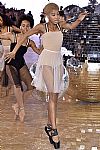 2018 Spring Summer', 'Moncler Gamme Rouge', 'Full Length', 'MONCLERGAMME_WCFS18_019.jpg