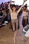 2018 Spring Summer', 'Moncler Gamme Rouge', 'Full Length', 'MONCLERGAMME_WCFS18_025.jpg