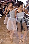 2018 Spring Summer', 'Moncler Gamme Rouge', 'Full Length', 'MONCLERGAMME_WCFS18_030.jpg