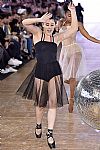 2018 Spring Summer', 'Moncler Gamme Rouge', 'Full Length', 'MONCLERGAMME_WCFS18_045.jpg