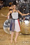 2018 Spring Summer', 'Moncler Gamme Rouge', 'Full Length', 'MONCLERGAMME_WCFS18_232.jpg