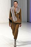 2018 Fall Winter', 'Hussein Chalayan', 'Full Length', 'CHALAYAN_WCFF18_001.jpg
