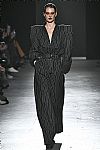2018 Fall Winter', 'Gareth Pugh', 'Full Length', 'PUGH_WCFF18_005.jpg