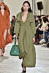 2018 Fall Winter', 'Jacquemus', 'Full Length', 'JAQUEMUS_WCFF18_081.jpg