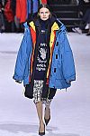 2018 Fall Winter', 'Balenciaga', 'Full Length', 'BALENCIAGA_WCFF18_213.jpg