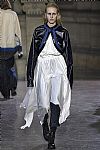 2018 Fall Winter', 'Moon Young Yee', 'Full Length', 'YOUNGHEE_WCFF18_013.jpg