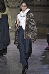 2018 Fall Winter', 'Moon Young Yee', 'Full Length', 'YOUNGHEE_WCFF18_047.jpg