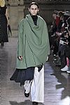 2018 Fall Winter', 'Moon Young Yee', 'Full Length', 'YOUNGHEE_WCFF18_057.jpg