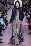 2018 Fall Winter', 'Blumarine', 'Full Length', 'BLUMARINE_WCFF18_061.jpg