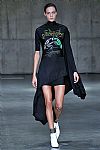 2019 Spring Summer', 'Christopher Kane', 'Full Length', 'KANE_WCFS19_060.jpg