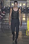 2019 Spring Summer', 'Julien Macdonald', 'Full Length', 'MACDONALD_WCFS19_062.jpg