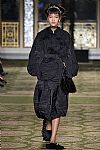 2019 Spring Summer', 'Simone Rocha', 'Full Length', 'SROCHA_WCFS19_001.jpg