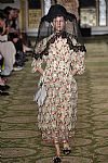 2019 Spring Summer', 'Simone Rocha', 'Full Length', 'SROCHA_WCFS19_113.jpg