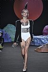 2019 Spring Summer', 'Carry Williams', 'Full Length', 'WILLIAMS_WCFS19_001.jpg