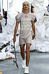 2019 Spring Summer', 'Vivienne Westwood', 'Full Length', 'WESTWOOD_WCFS19_027.jpg
