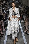 2019 Spring Summer', 'Blumarine', 'Full Length', 'BLUMARINE_WCFS19_035.jpg