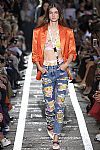 2019 Spring Summer', 'Blumarine', 'Full Length', 'BLUMARINE_WCFS19_074.jpg