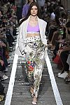 2019 Spring Summer', 'Blumarine', 'Full Length', 'BLUMARINE_WCFS19_097.jpg