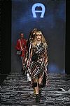 2019 Spring Summer', 'Aigner', 'Full Length', 'AIGNER_WCFS19_081.jpg