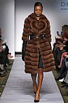 2019 Fall Winter', 'Dennis Basso', 'Full Length', 'BASSO_WCFF19_061.jpg