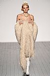 2019 Fall Winter', 'Mark Fast', 'Full Length', 'FAST_WCFF19_059.jpg